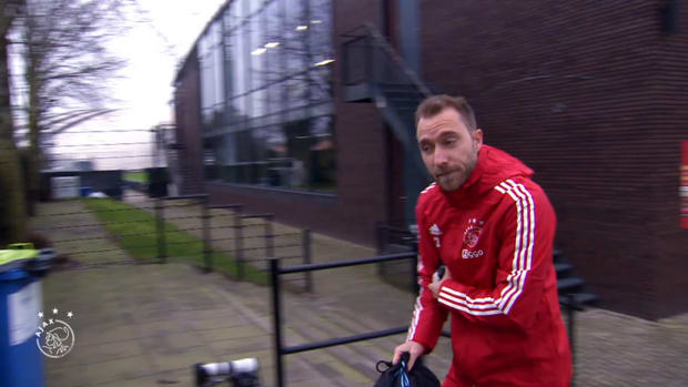 Behind the scenes: Eriksen takes part in Ajax training